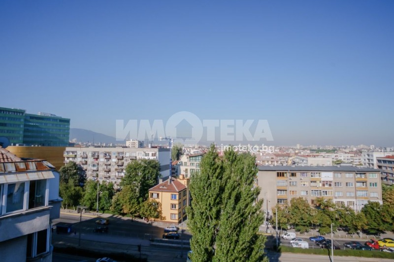 Продава 2-СТАЕН, гр. София, Оборище, снимка 11 - Апартаменти - 52113795