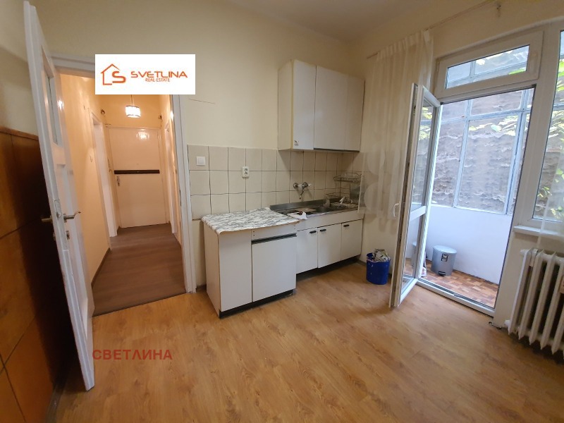 Продава ОФИС, гр. София, Център, снимка 13 - Офиси - 53589230