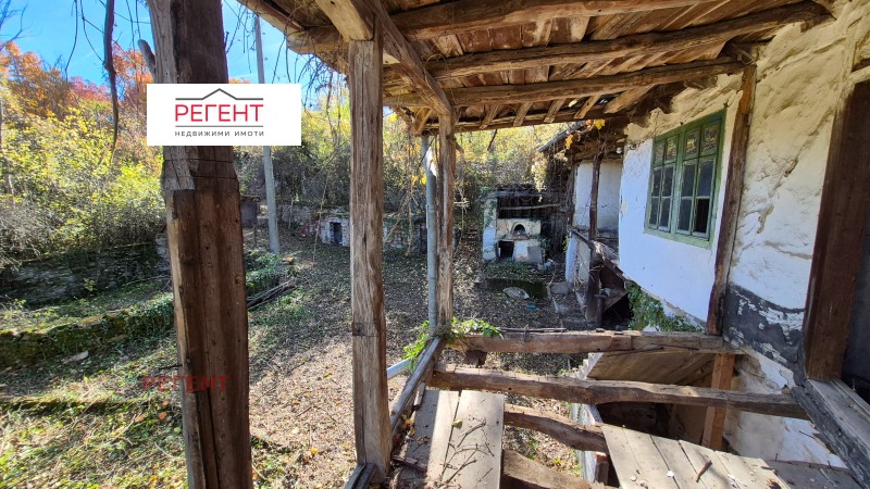 Продава КЪЩА, с. Парчовци, област Габрово, снимка 2 - Къщи - 52322593