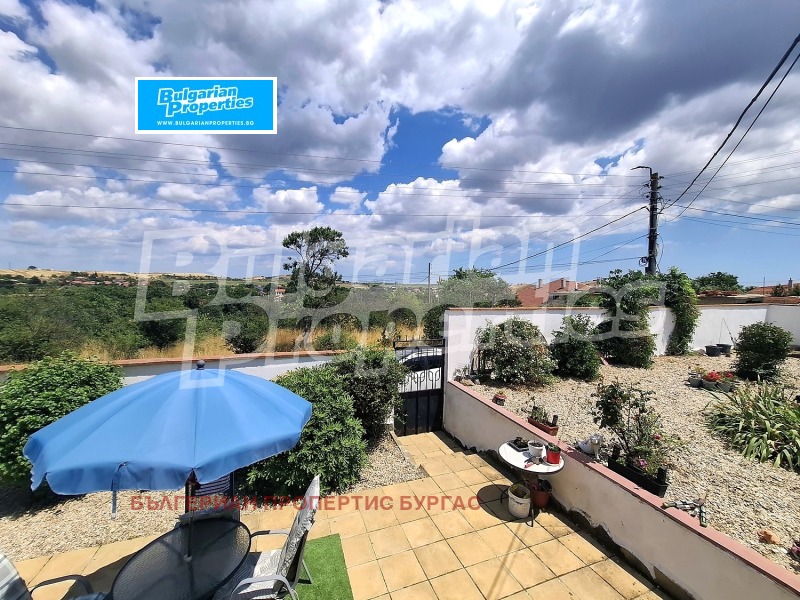 Продава КЪЩА, гр. Бургас, с. Брястовец, снимка 3 - Къщи - 53183090