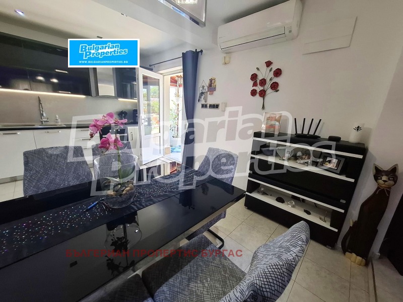 Продава КЪЩА, гр. Бургас, с. Брястовец, снимка 11 - Къщи - 53183090