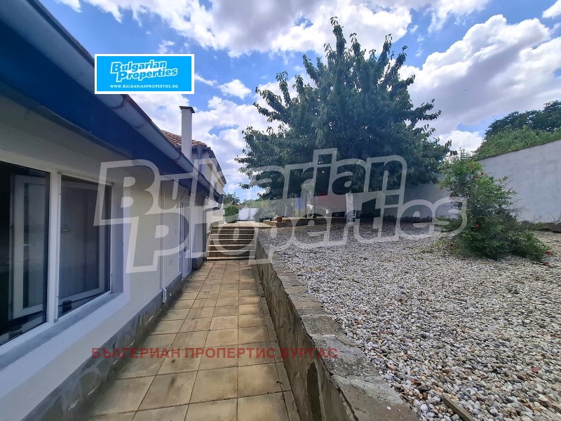 Продава КЪЩА, гр. Бургас, с. Брястовец, снимка 17 - Къщи - 53183090