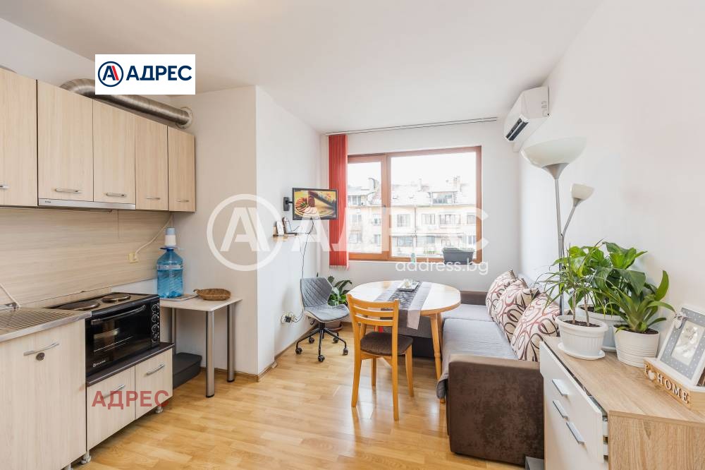 Продава 3-СТАЕН, гр. Варна, Център, снимка 3 - Апартаменти - 54325393