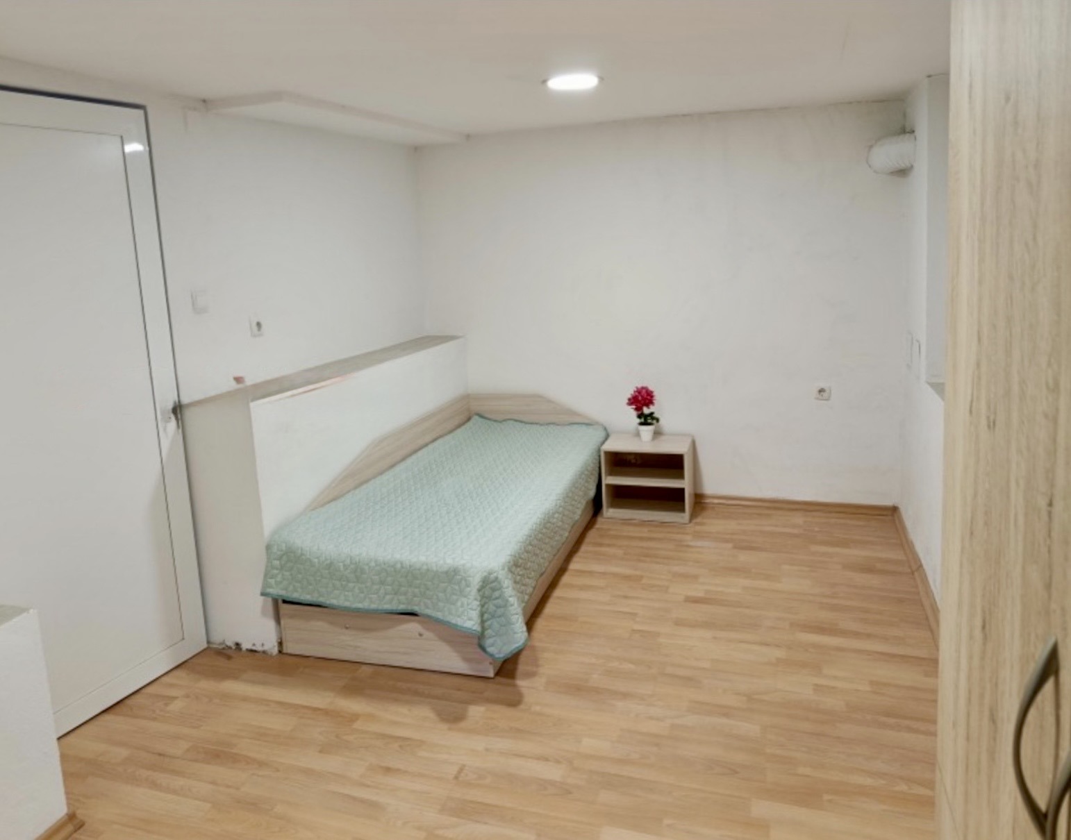 Продава КЪЩА, гр. София, Триъгълника, снимка 12 - Къщи - 53929798