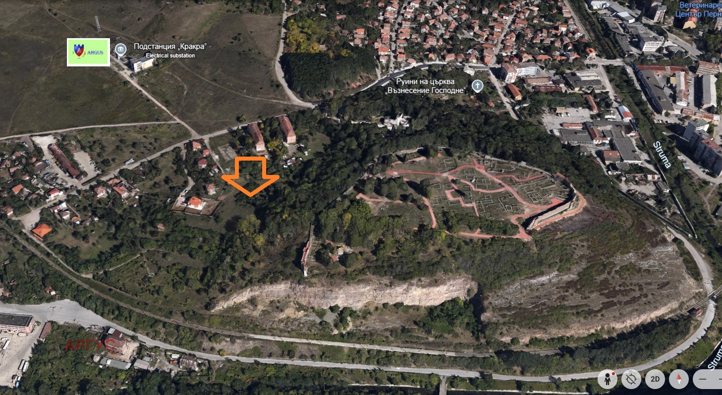 Продава ПАРЦЕЛ, гр. Перник, Варош