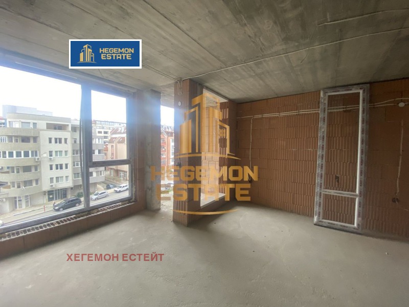 Te koop  Studio Burgas , Meden rudnik - zona A , 30 m² | 81715471