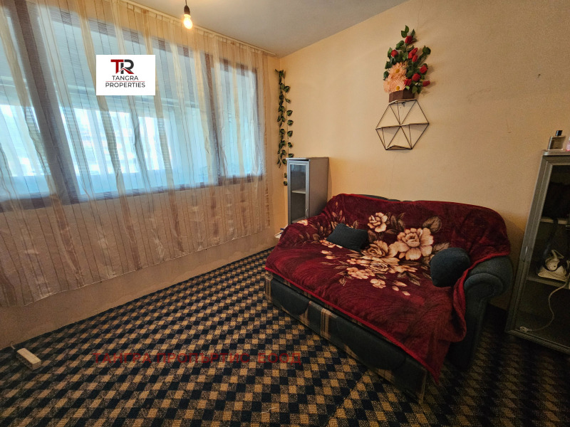 En venta  1 dormitorio región Pernik , Radomir , 72 metros cuadrados | 79641017 - imagen [4]