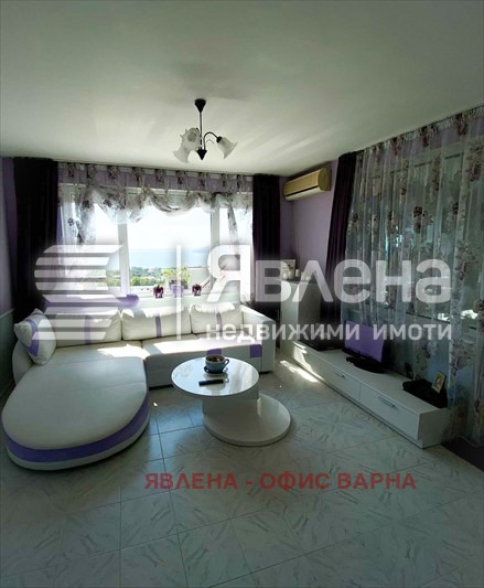 Продава 3-СТАЕН, гр. Варна, Бриз, снимка 3 - Aпартаменти - 48634615