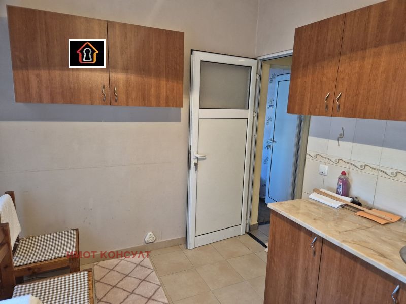 Продава 3-СТАЕН, гр. Враца, Сениче, снимка 4 - Апартаменти - 52736224