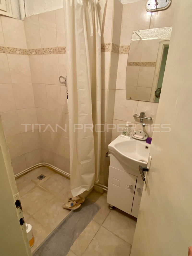 For Sale  House Floor Plovdiv , Tsentar , 202 sq.m | 96216443 - image [8]