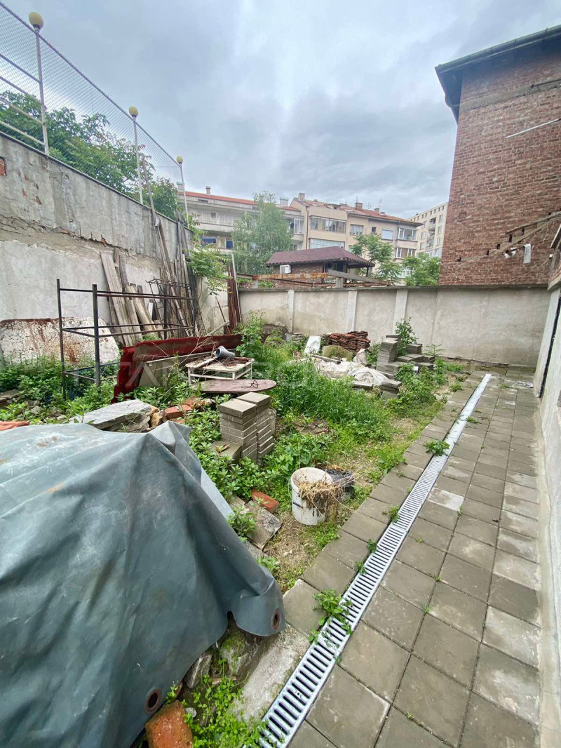 De vânzare  Etajul casei Plovdiv , Țentâr , 202 mp | 96216443 - imagine [17]