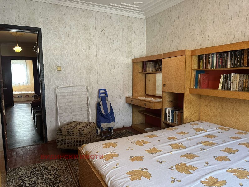Продава  Етаж от къща град Видин , Васил Левски , 130 кв.м | 11268422 - изображение [2]