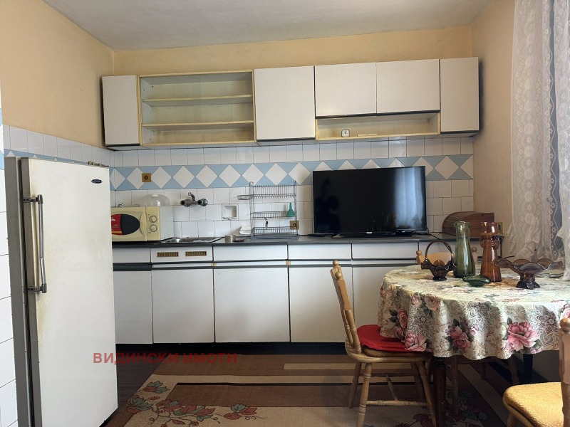 Продава  Етаж от къща град Видин , Васил Левски , 130 кв.м | 11268422 - изображение [6]