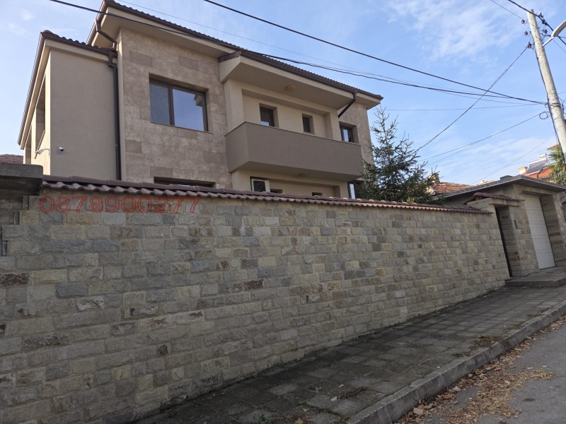 Продава КЪЩА, гр. Хасково, Дружба 1, снимка 2 - Къщи - 52566520