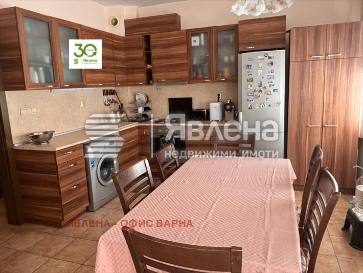 Продава КЪЩА, гр. Варна, м-т Долна Трака, снимка 2 - Къщи - 52633470