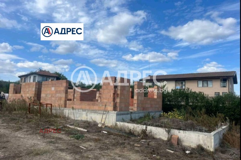 Продава КЪЩА, с. Равна гора, област Варна, снимка 5 - Къщи - 53429782