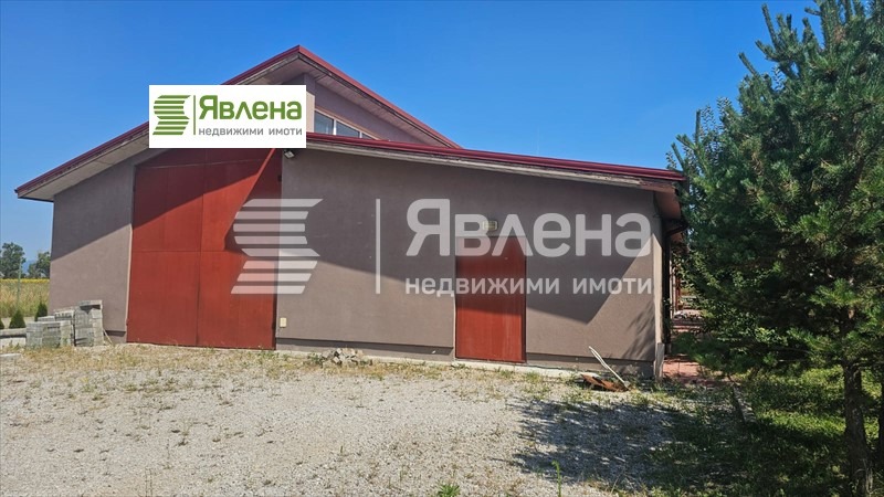 À vendre  Bâtiment industriel région Sofia , Bojourichte , 631 m² | 54393776 - image [2]