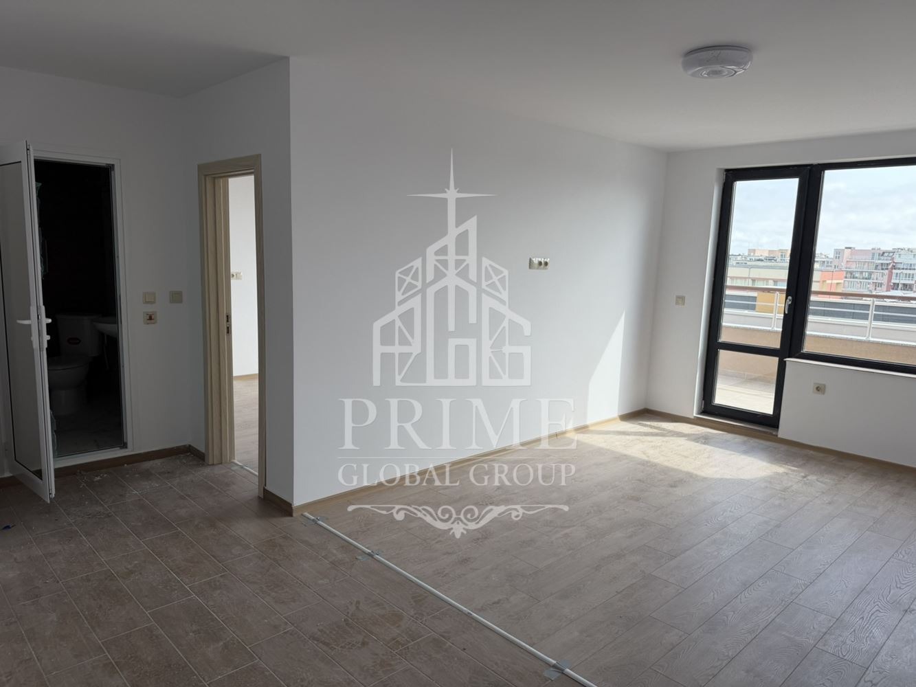Продава 2-СТАЕН, гр. Поморие, област Бургас, снимка 3 - Апартаменти - 54410430