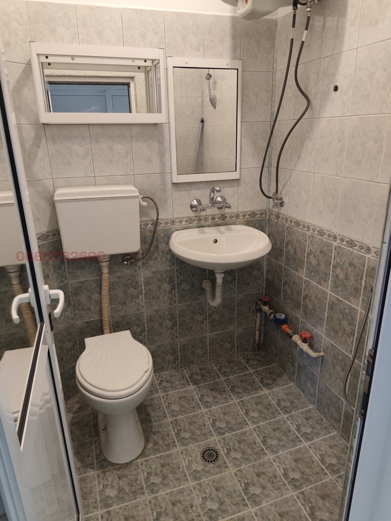 Продава 2-СТАЕН, гр. Кърджали, Център, снимка 7 - Апартаменти - 54603877