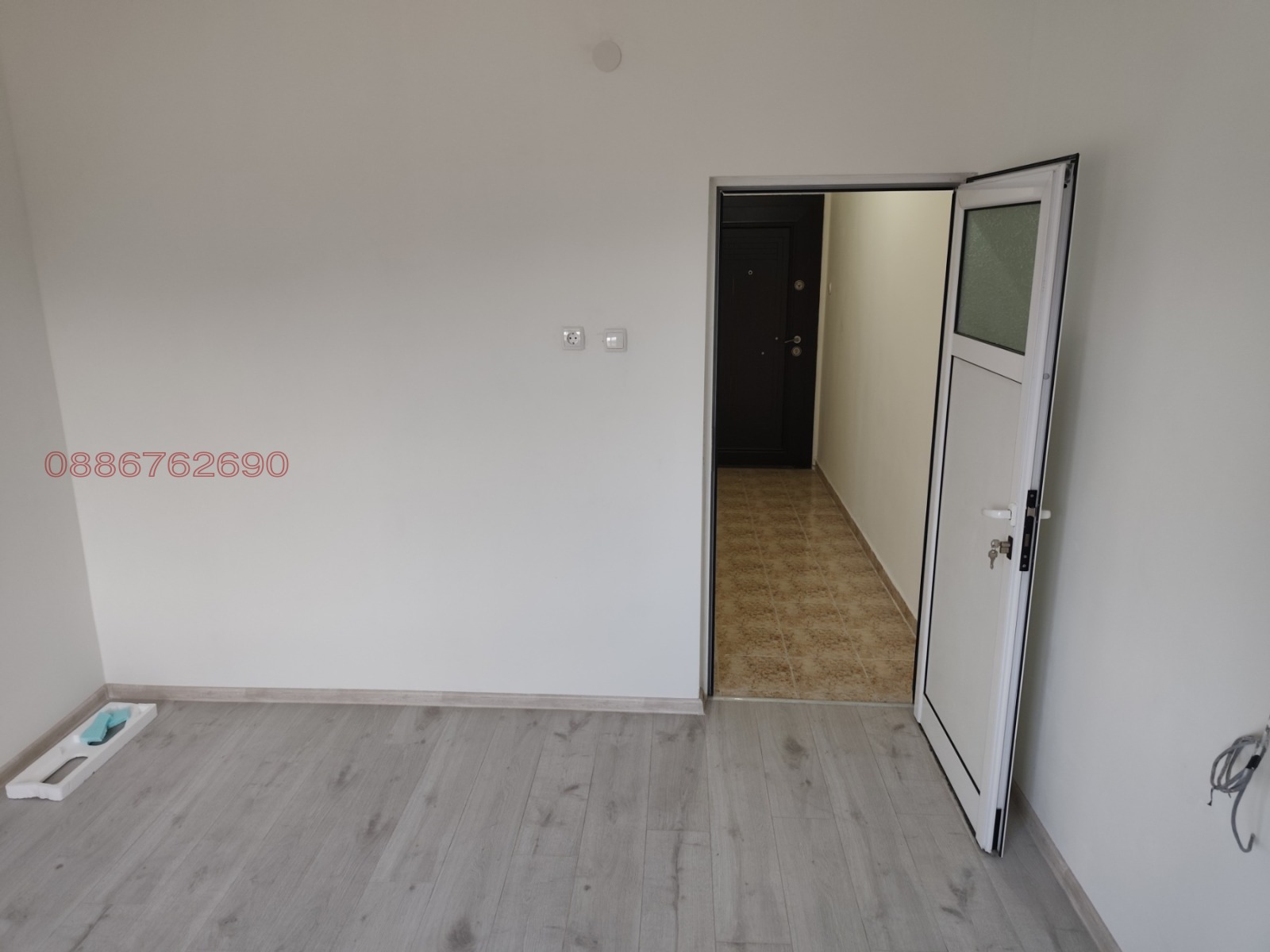 Продава 2-СТАЕН, гр. Кърджали, Център, снимка 5 - Апартаменти - 54603877