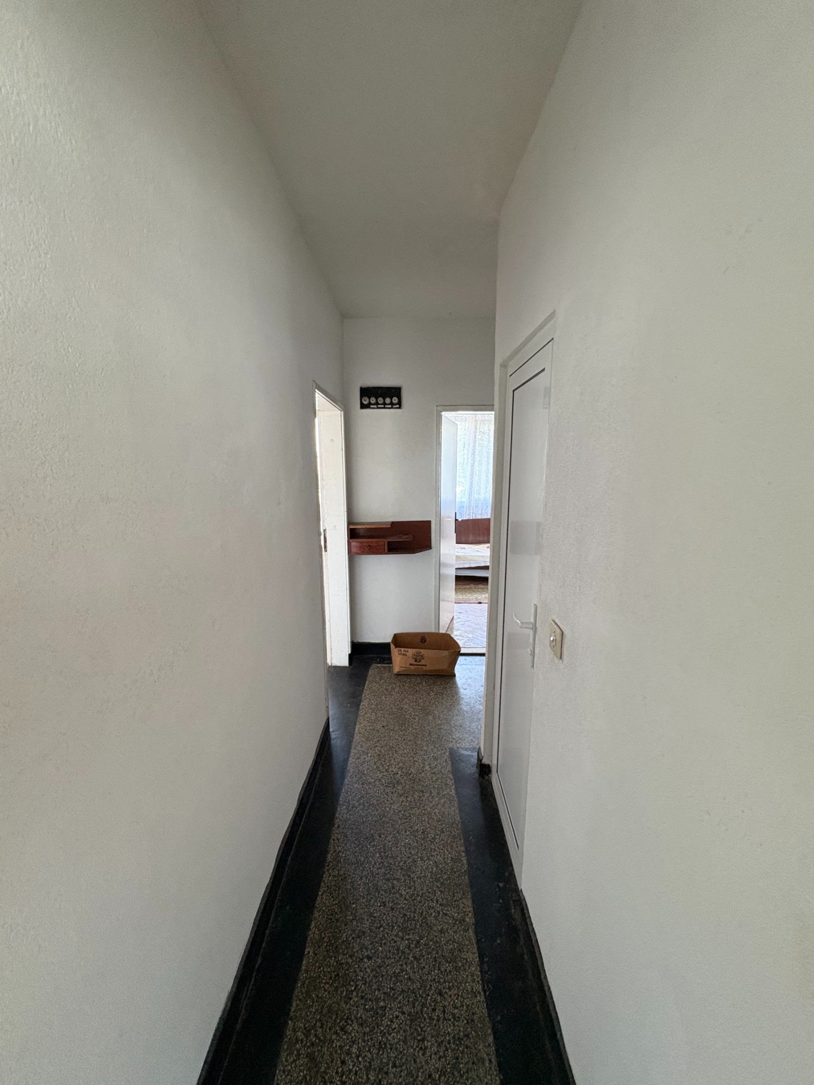 Продава 3-СТАЕН, гр. Шумен, Добруджански, снимка 7 - Апартаменти - 56209104