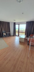 Продава 3-СТАЕН, област Бургас, с. Кошарица • 106500 € / 208295.89 лв. • 67124544 4