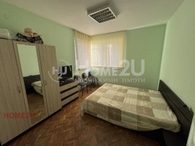 2 dormitoare Țentâr, Varna