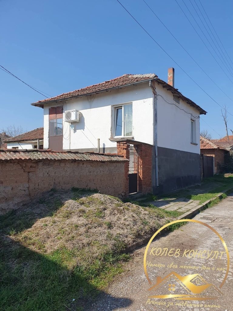 Продава КЪЩА, с. Малко градище, област Хасково