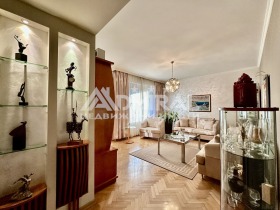 3+ bedroom Tsentar, Burgas