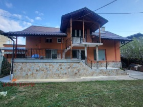 Casa Troian, regiunea Lovech