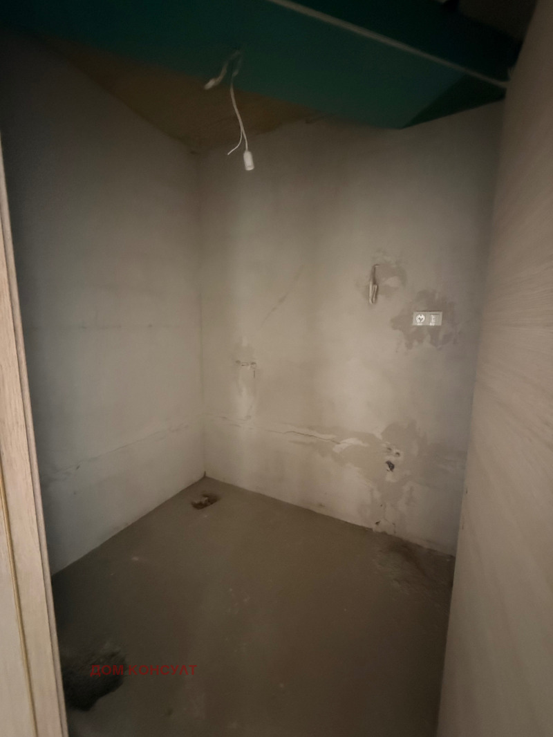 Eladó  2 hálószobás Plovdiv , Ostromila , 100 négyzetméter | 41501317 - kép [5]