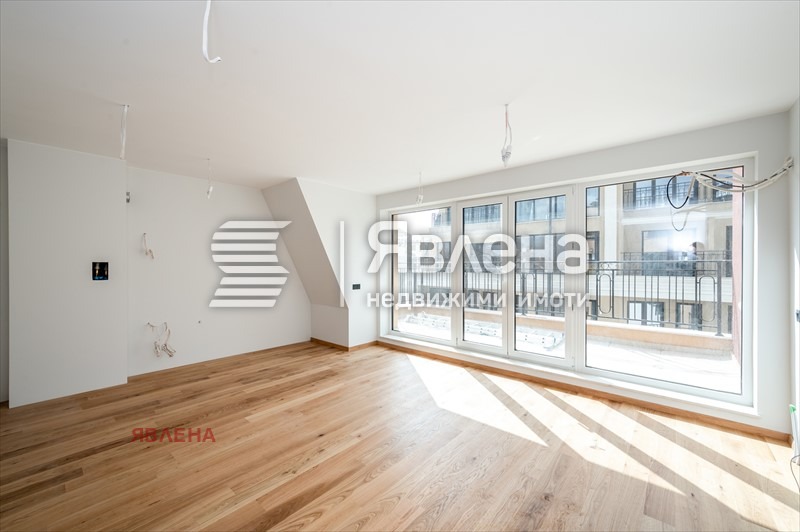 Продава 3-СТАЕН, гр. София, Център, снимка 3 - Апартаменти - 53181033