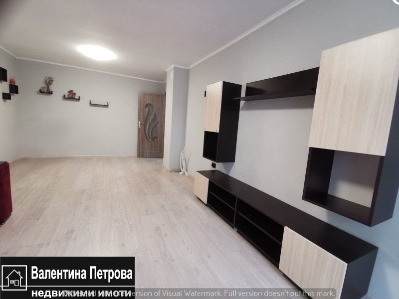 Продава 3-СТАЕН, гр. Русе, Родина 1, снимка 2 - Апартаменти - 53280974
