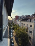 Продава 3-СТАЕН, гр. София, Център, снимка 2