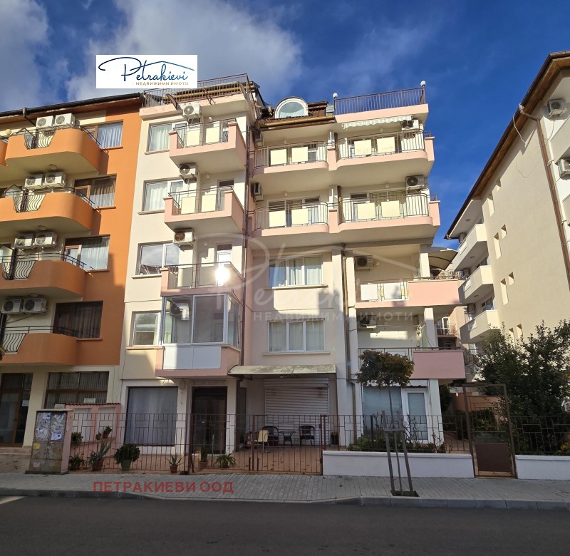 Продава ХОТЕЛ в област Бургас, гр. Приморско - 705 кв.м / 610 000 € » 1 193 056.30 лв., ПЕТРАКИЕВИ ООД