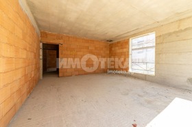 2 soverom Briz, Varna