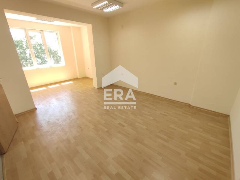 Продава  3-стаен, град Варна, Център •  189 000 EUR • ID 56704729 — holmes.bg - [1] 