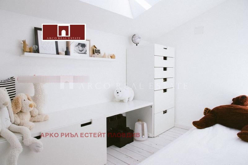 Продава 3-СТАЕН, гр. Пловдив, Сточна гара