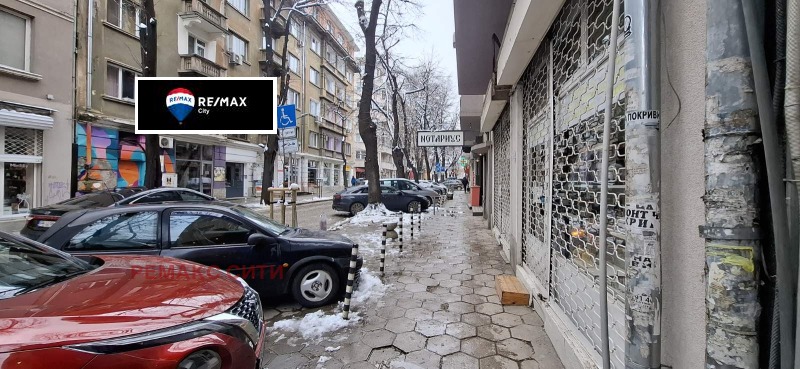 Продава 3-СТАЕН, гр. София, Център, снимка 17 - Апартаменти - 53590337