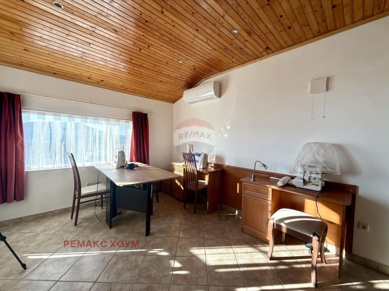 Продава КЪЩА, гр. Балчик, област Добрич, снимка 9 - Къщи - 52942494