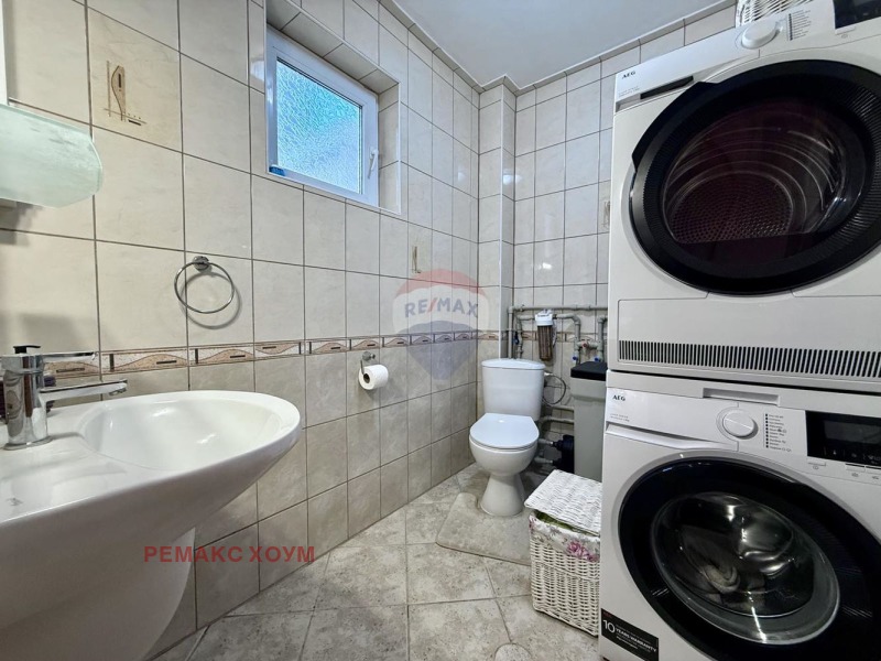 Продава КЪЩА, гр. Балчик, област Добрич, снимка 7 - Къщи - 52942494