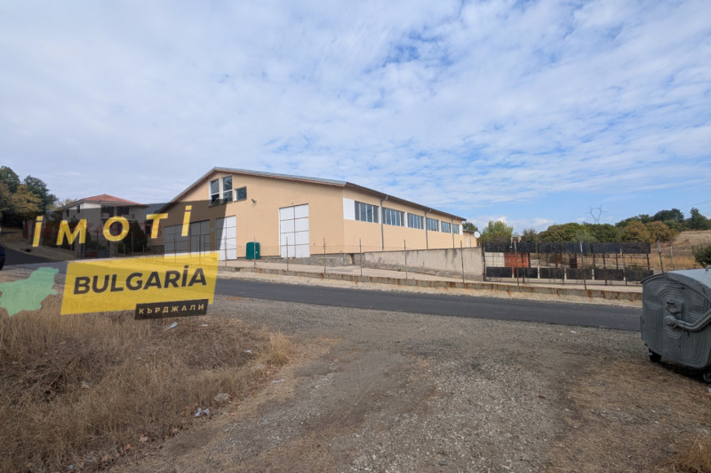 Продава СКЛАД, с. Балабаново, област Кърджали, снимка 3 - Складове - 53329382