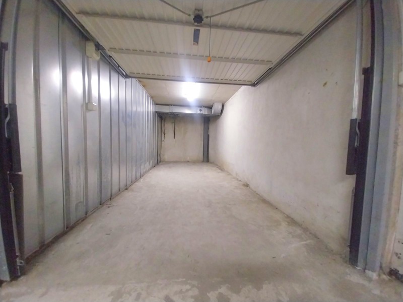 Eladó  Garázs Sofia , Centar , 16 négyzetméter | 11126444 - kép [3]