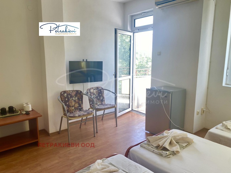 Продава ХОТЕЛ, гр. Приморско, област Бургас, снимка 13 - Хотели - 52440951