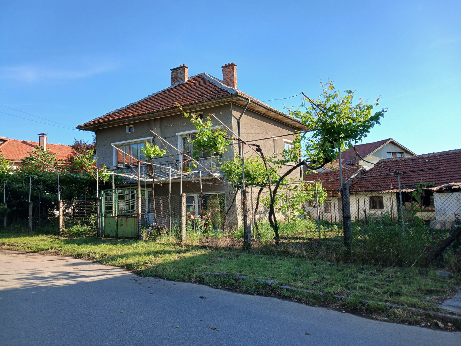 Продава КЪЩА, гр. Берковица, област Монтана, снимка 3 - Къщи - 54855724