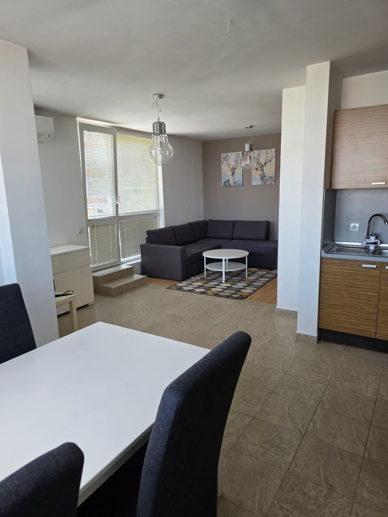 Продава 3-СТАЕН в град София, Студентски град - 220 кв.м / 448 000 € » 876 211.84 лв., ЕМПАЙЪР ЕСТЕЙТ БИЛДИНГ