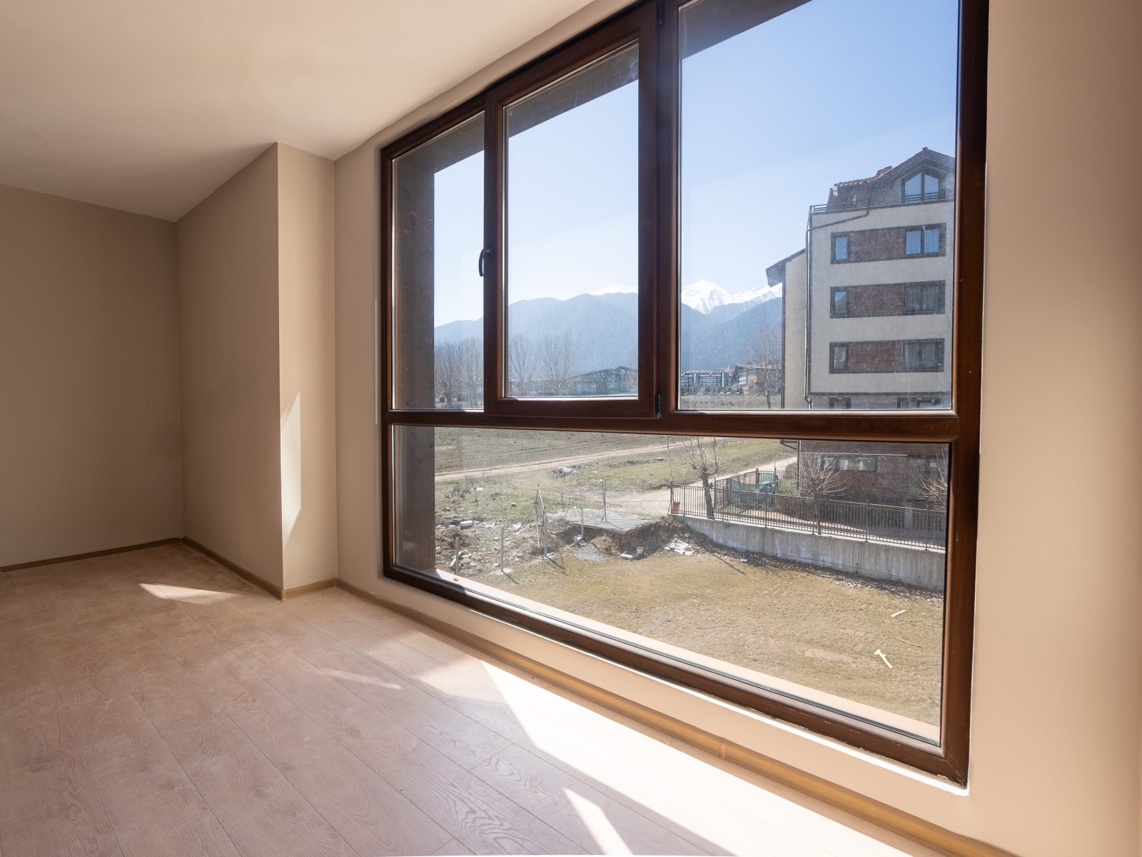 ������� 2-����� | Imot.bg � ����������� 12