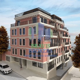 1 chambre Tsentar, Varna 4