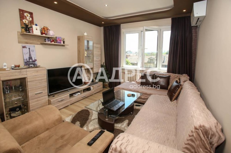Продава  2-стаен, град София, Докторски паметник •  299 000 EUR • ID 33128945 — holmes.bg - [1] 