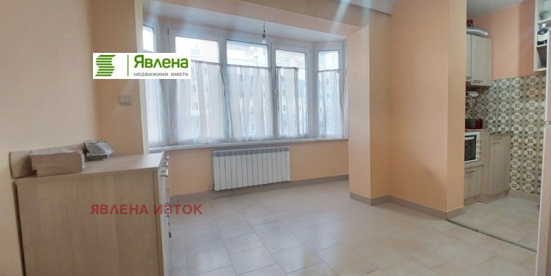 Продава 2-СТАЕН, гр. София, Яворов, снимка 2 - Апартаменти - 52735419